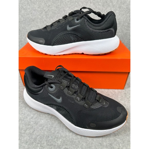 Nike Shoes - SOLD